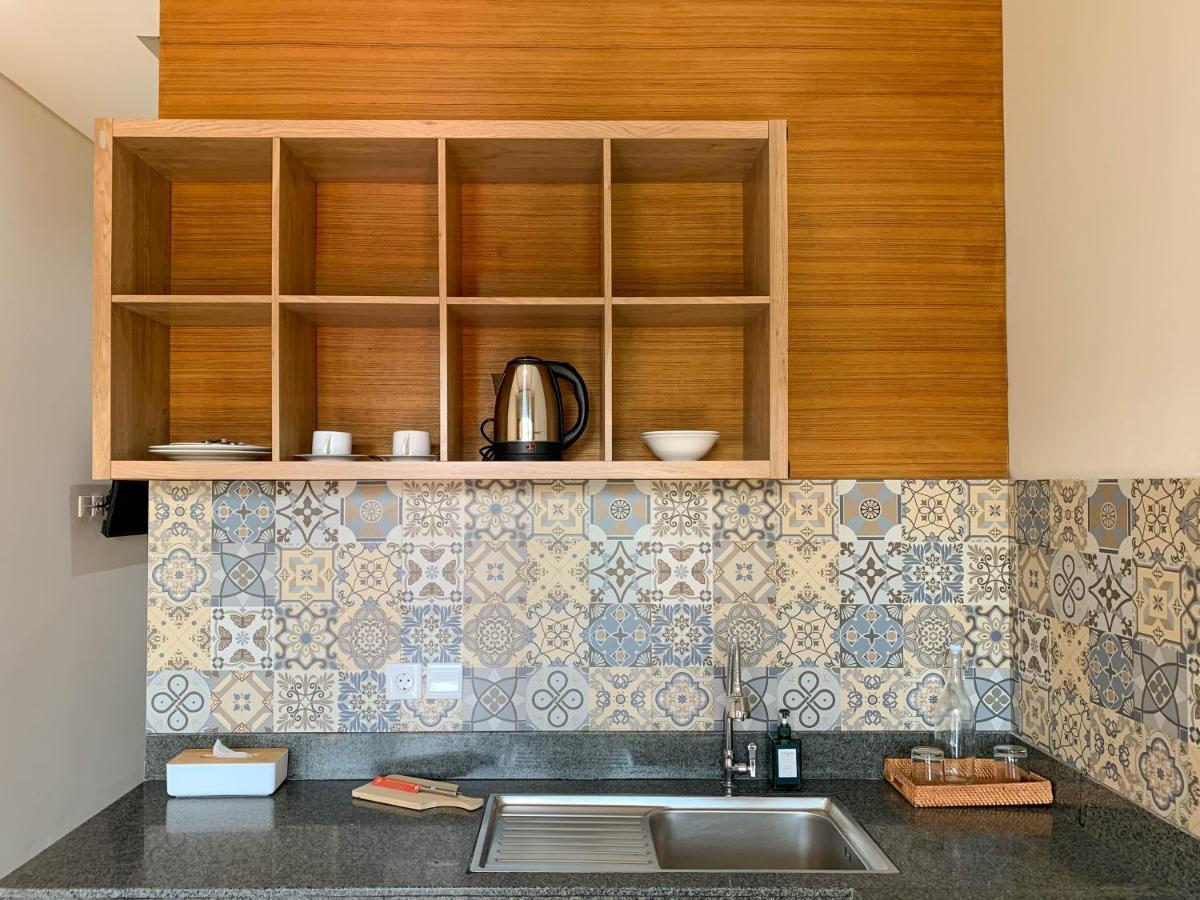 Candra Loka Studio & Apartment By The Loka Kerobokan Extérieur photo