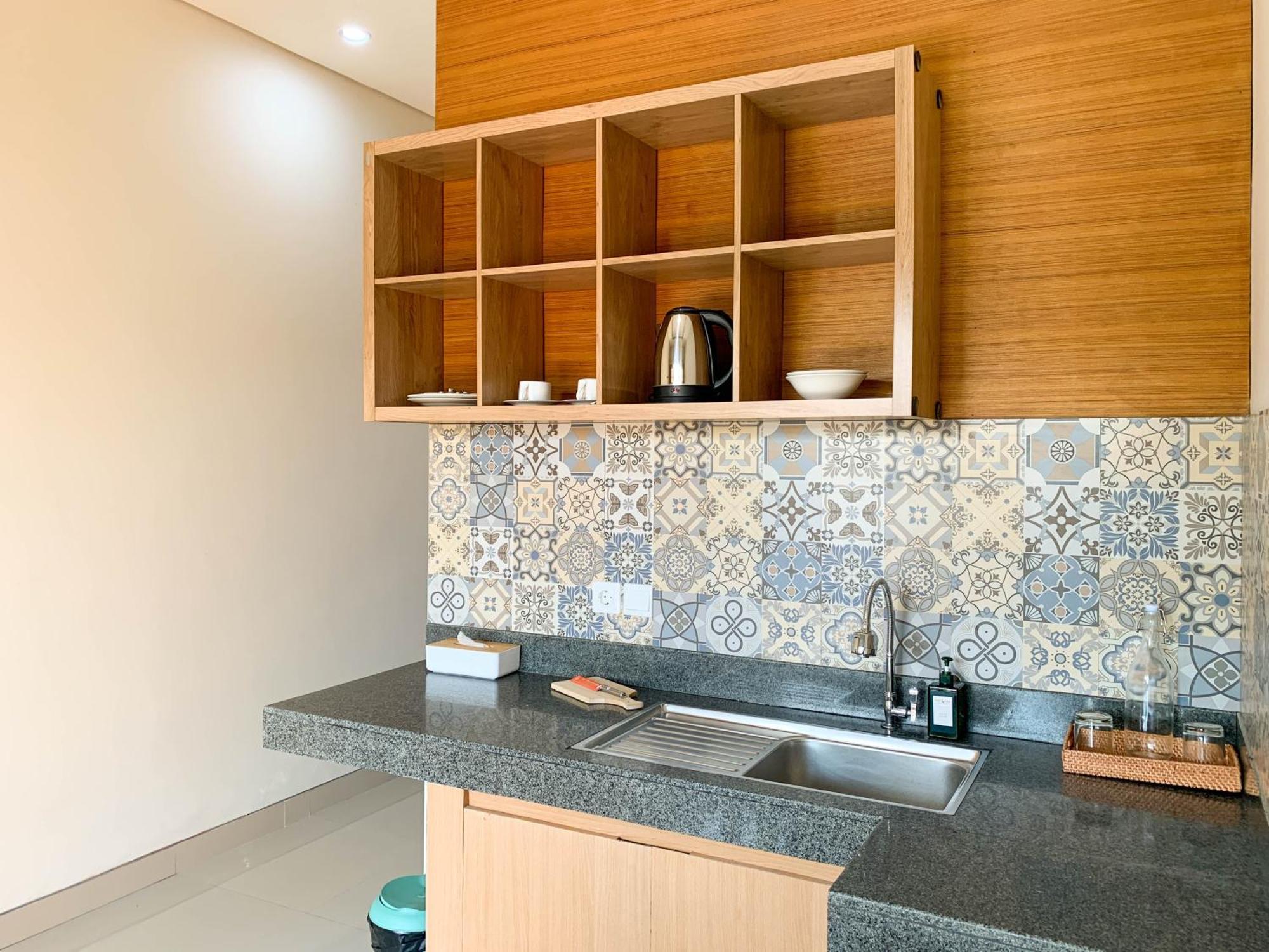Candra Loka Studio & Apartment By The Loka Kerobokan Extérieur photo
